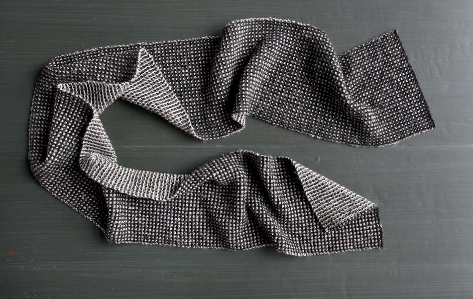 speckled-scarf-600-17